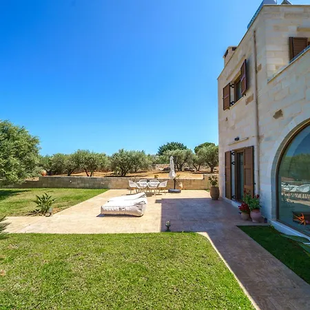 Fos - φωσ ,luxury * Chania (Crete)
